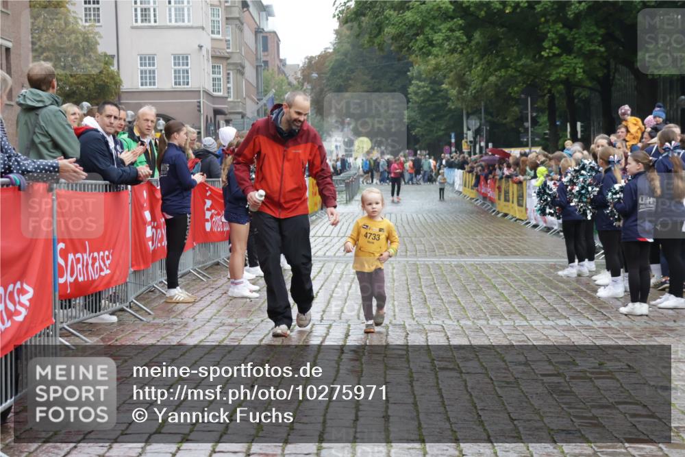 13.09.2026 - Kiel Lauf Yannick Fuchs http://msf.ph/oto/10275971 13.09.2026 08:39:04 Ziel 5216, 2355, 9149, 10005, 5267, 4423, 10005 meine-sportfotos.de
