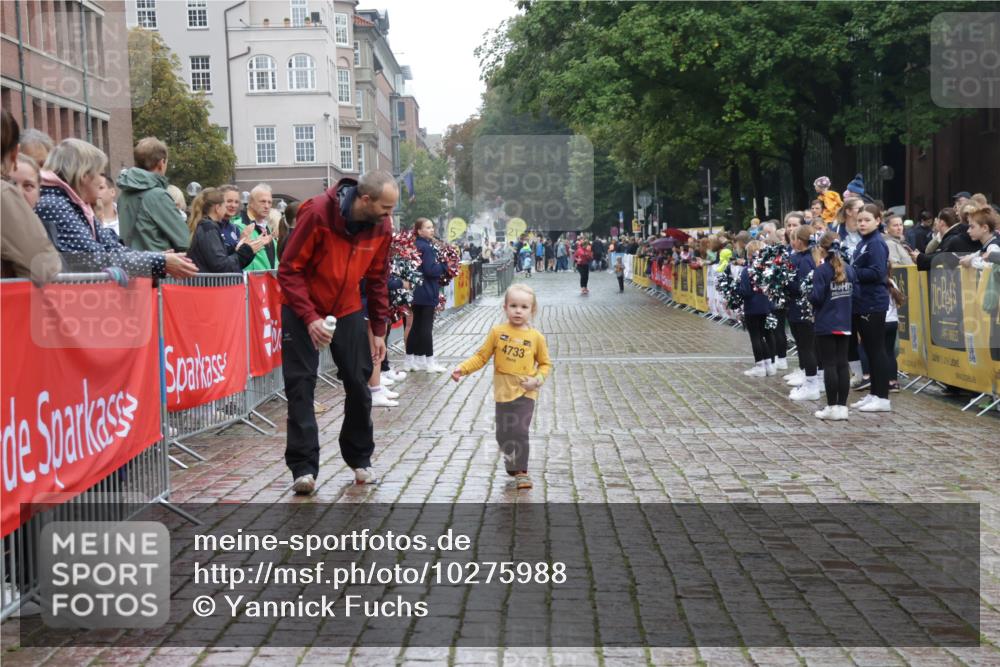 13.09.2026 - Kiel Lauf Yannick Fuchs http://msf.ph/oto/10275988 13.09.2026 08:39:06 Ziel 5216, 2355, 9149, 10005, 4733, 5267, 4423, 10005 meine-sportfotos.de