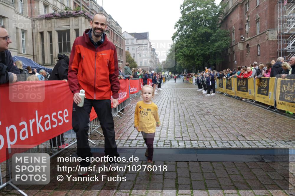 13.09.2026 - Kiel Lauf Yannick Fuchs http://msf.ph/oto/10276018 13.09.2026 08:39:13 Ziel 5216, 5267, 2355, 9149, 4733, 10005 meine-sportfotos.de