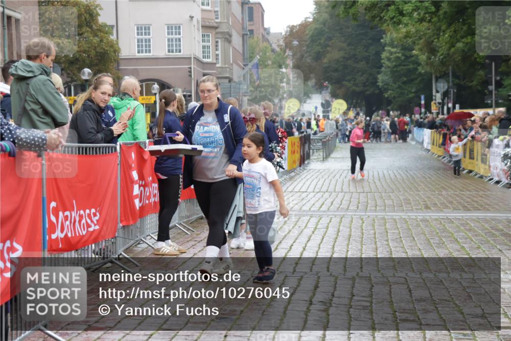 13.09.2026 - Kiel Lauf Yannick Fuchs http://msf.ph/oto/10276045 13.09.2026 08:39:20 Ziel 5267, 2355, 5216, 9149, 4733, 9149 meine-sportfotos.de