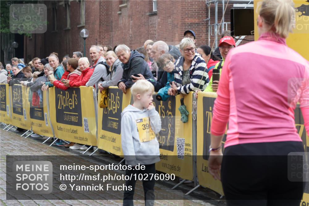 13.09.2026 - Kiel Lauf Yannick Fuchs http://msf.ph/oto/10276090 13.09.2026 08:39:53 Ziel 3902, 4733, 5267 meine-sportfotos.de