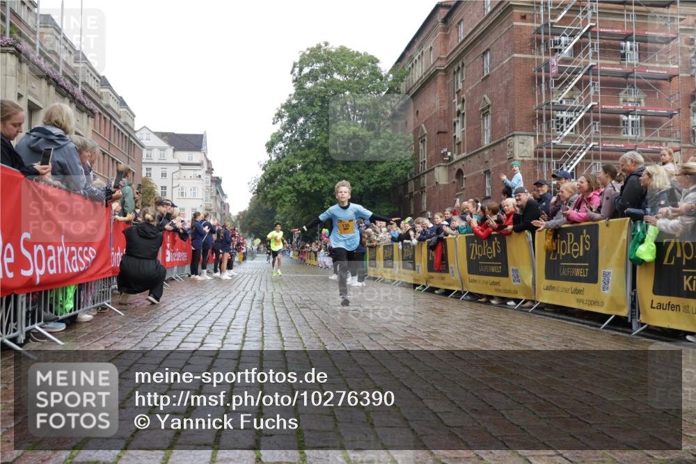 13.09.2026 - Kiel Lauf Yannick Fuchs http://msf.ph/oto/10276390 13.09.2026 08:49:19 Ziel 135 meine-sportfotos.de