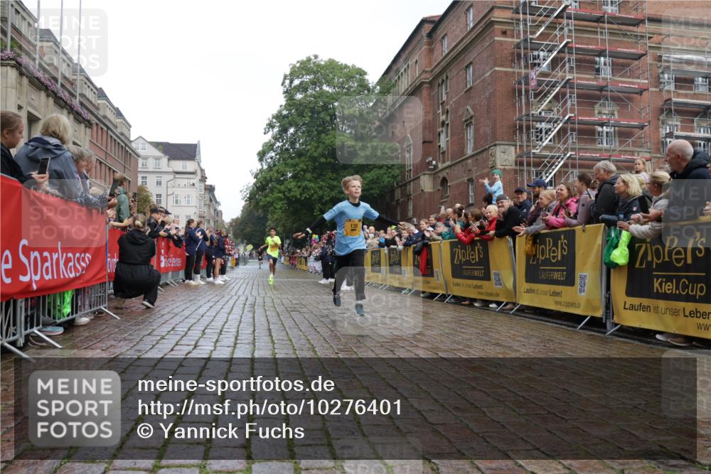 13.09.2026 - Kiel Lauf Yannick Fuchs http://msf.ph/oto/10276401 13.09.2026 08:49:20 Ziel 135, 6891 meine-sportfotos.de