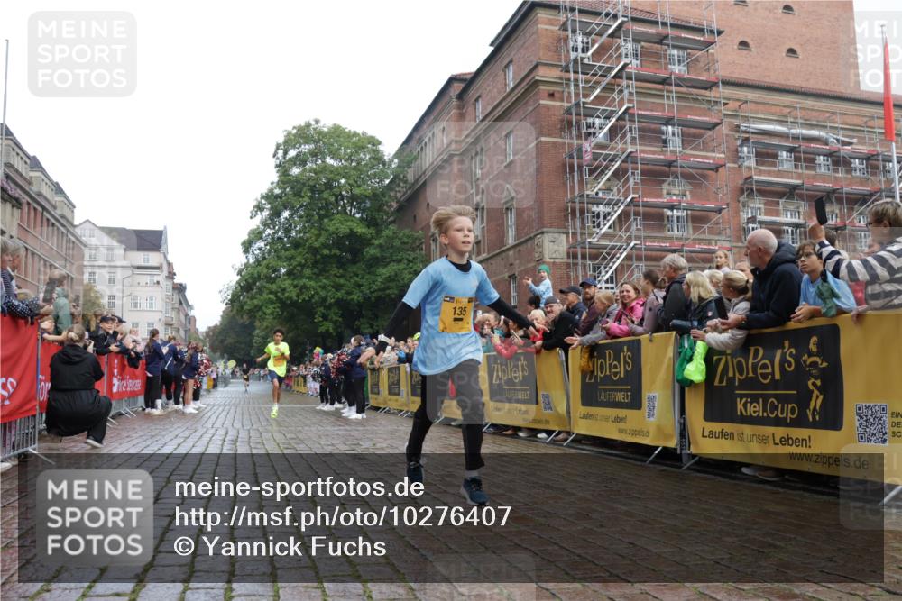 13.09.2026 - Kiel Lauf Yannick Fuchs http://msf.ph/oto/10276407 13.09.2026 08:49:20 Ziel 135, 6891 meine-sportfotos.de