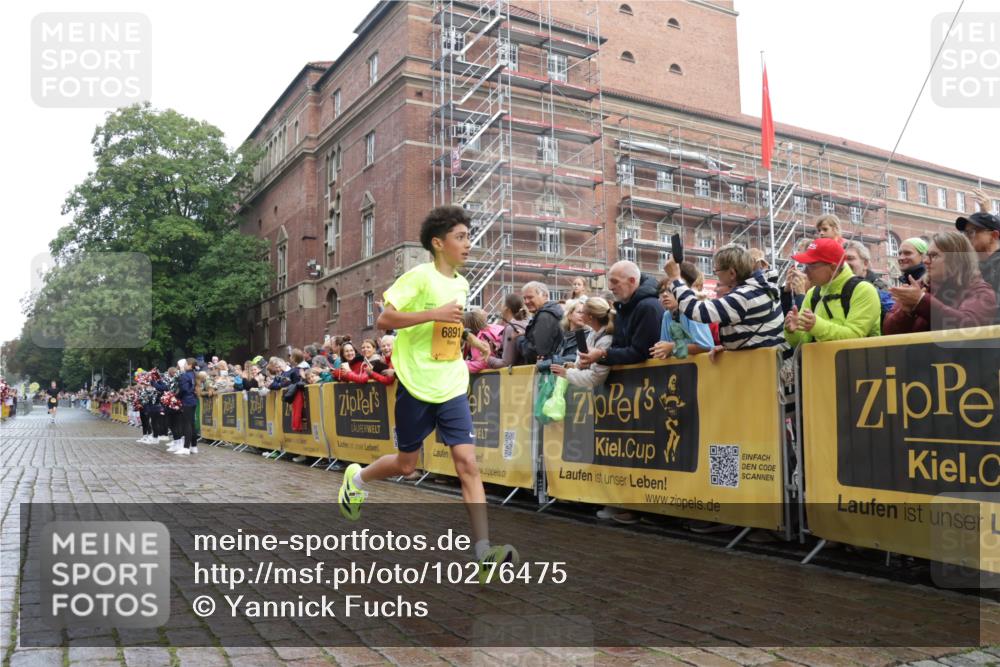 13.09.2026 - Kiel Lauf Yannick Fuchs http://msf.ph/oto/10276475 13.09.2026 08:49:23 Ziel 135, 6891 meine-sportfotos.de