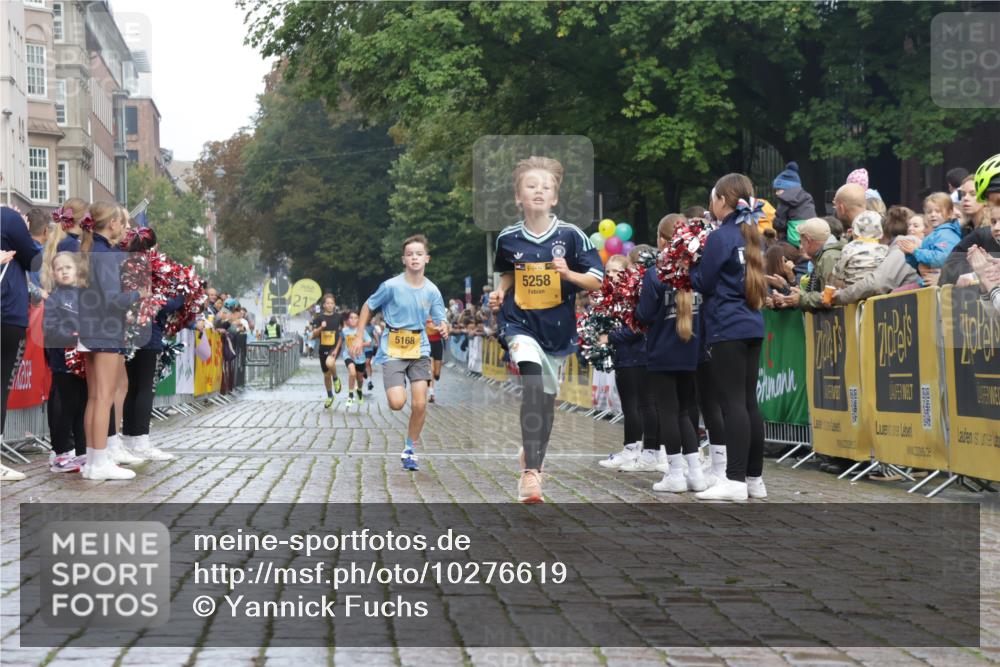 13.09.2026 - Kiel Lauf Yannick Fuchs http://msf.ph/oto/10276619 13.09.2026 08:49:42 Ziel 135, 6891, 5168, 5258, 10319 meine-sportfotos.de