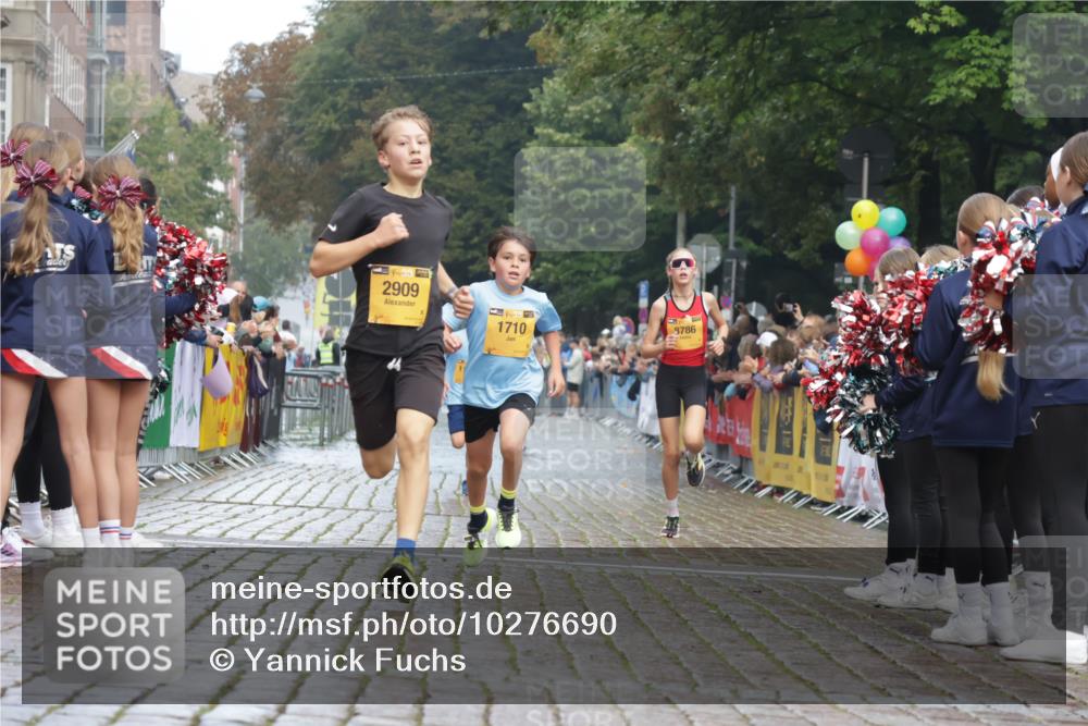 13.09.2026 - Kiel Lauf Yannick Fuchs http://msf.ph/oto/10276690 13.09.2026 08:49:47 Ziel 135, 6891, 10319, 2909, 5168, 5258 meine-sportfotos.de