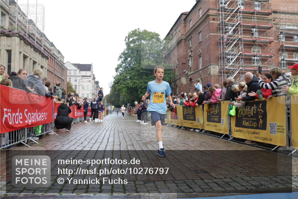 13.09.2026 - Kiel Lauf Yannick Fuchs http://msf.ph/oto/10276797 13.09.2026 08:49:55 Ziel 10319, 135, 6891, 1710, 2909, 5168, 5258, 8786, 11542 meine-sportfotos.de