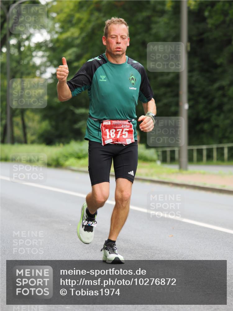 13.09.2026 - 21. swb-Marathon Bremen TobiasT http://msf.ph/oto/10276872 13.09.2026 11:33:34 Laufen 1875, 0288 meine-sportfotos.de