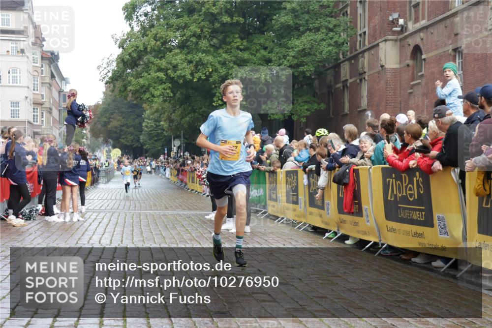13.09.2026 - Kiel Lauf Yannick Fuchs http://msf.ph/oto/10276950 13.09.2026 08:50:05 Ziel 1710, 2909, 5168, 5258, 8786, 135, 6891, 10319, 3167, 3487, 11542 meine-sportfotos.de