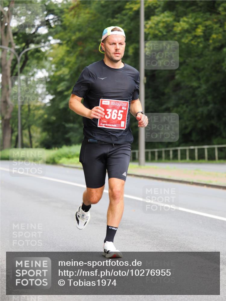13.09.2026 - 21. swb-Marathon Bremen TobiasT http://msf.ph/oto/10276955 13.09.2026 11:36:28 Laufen 365, 21, 40 meine-sportfotos.de