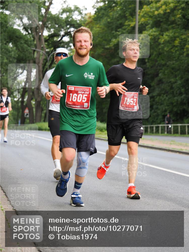 13.09.2026 - 21. swb-Marathon Bremen TobiasT http://msf.ph/oto/10277071 13.09.2026 11:38:06 Laufen 1605, 21, 26, 1, 7852 meine-sportfotos.de