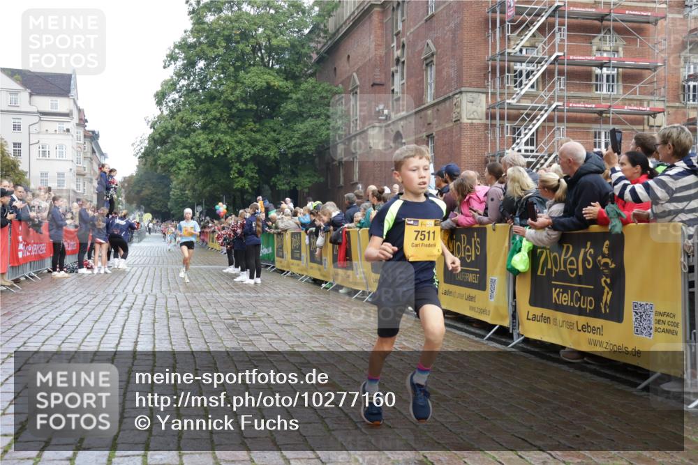 13.09.2026 - Kiel Lauf Yannick Fuchs http://msf.ph/oto/10277160 13.09.2026 08:50:16 Ziel 1710, 2909, 3167, 8786, 11542, 2909, 5168, 5258, 10319, 2443, 3487, 7511, 10359, 135, 6891 meine-sportfotos.de