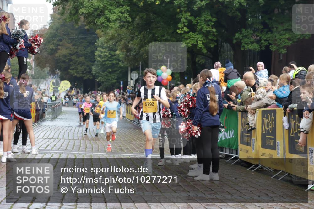 13.09.2026 - Kiel Lauf Yannick Fuchs http://msf.ph/oto/10277271 13.09.2026 08:50:23 Ziel 3167, 3487, 1710, 2909, 5168, 5258, 8786, 10319, 11542, 2443, 5792, 7511, 10359, 10319 meine-sportfotos.de