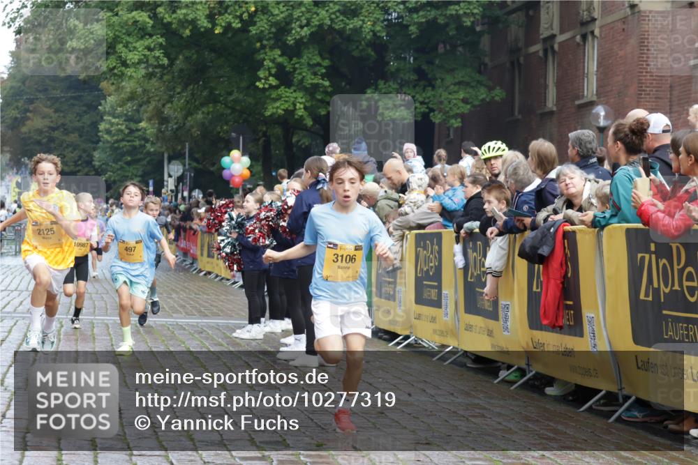 13.09.2026 - Kiel Lauf Yannick Fuchs http://msf.ph/oto/10277319 13.09.2026 08:50:26 Ziel 3167, 3487, 10359, 1710, 2909, 5168, 5258, 8786, 11542, 497, 2125, 2443, 3106, 5792, 7511, 9612, 10319 meine-sportfotos.de