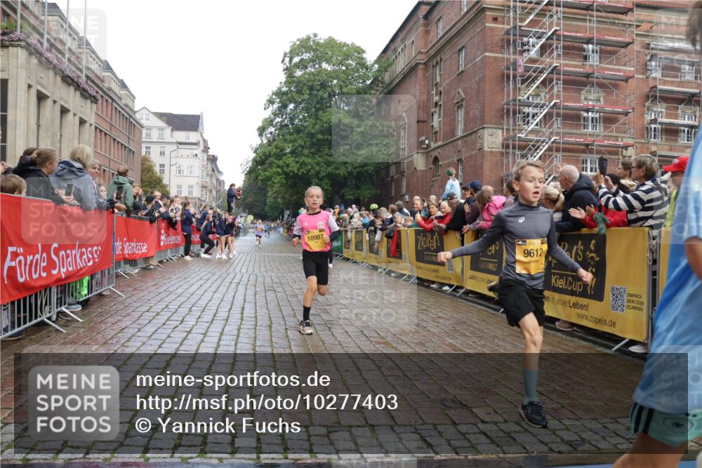 13.09.2026 - Kiel Lauf Yannick Fuchs http://msf.ph/oto/10277403 13.09.2026 08:50:30 Ziel 3487, 7511, 10359, 1710, 2909, 3167, 5168, 5258, 8786, 11542, 497, 2125, 2443, 3106, 5792, 9612, 10987, 10319 meine-sportfotos.de