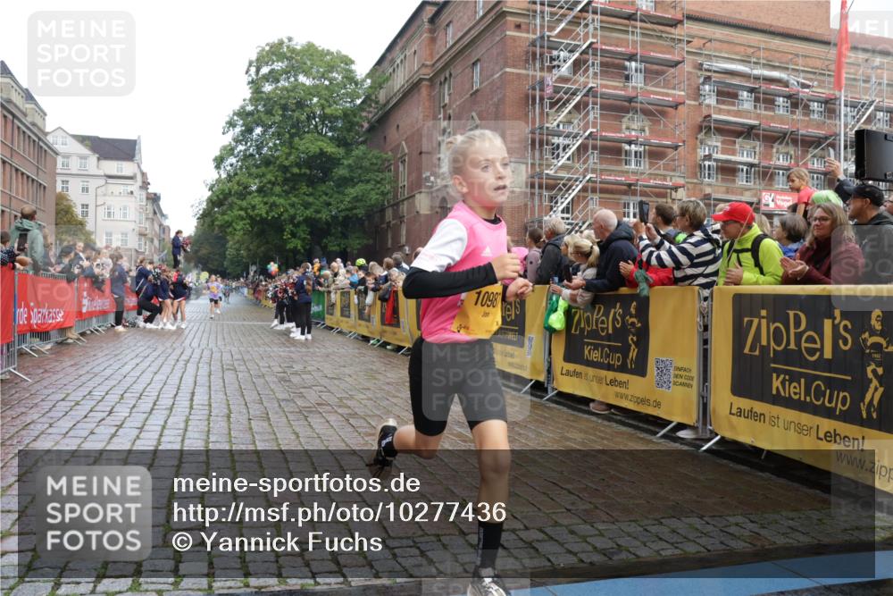 13.09.2026 - Kiel Lauf Yannick Fuchs http://msf.ph/oto/10277436 13.09.2026 08:50:31 Ziel 2443, 3487, 7511, 10359, 1710, 2909, 3167, 5168, 5258, 8786, 11542, 497, 2125, 3106, 5792, 9612, 10987, 10319 meine-sportfotos.de