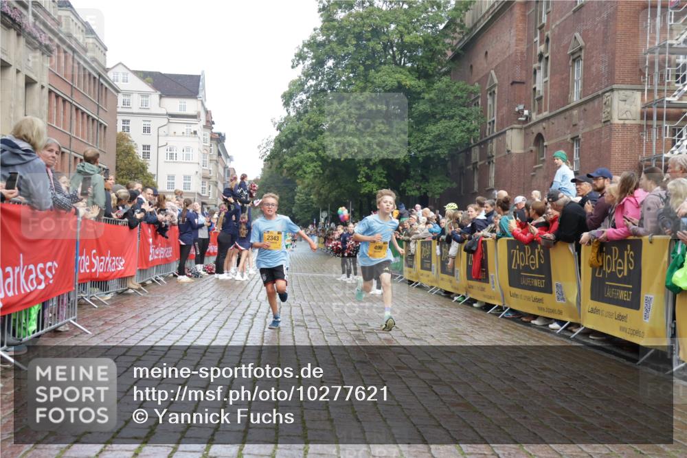 13.09.2026 - Kiel Lauf Yannick Fuchs http://msf.ph/oto/10277621 13.09.2026 08:50:41 Ziel 497, 2125, 2443, 3106, 5792, 7511, 9612, 1710, 2909, 3167, 3487, 8786, 10359, 11542, 496, 2343, 5959, 10957, 10987, 1710, 2909, 5168, 5258 meine-sportfotos.de