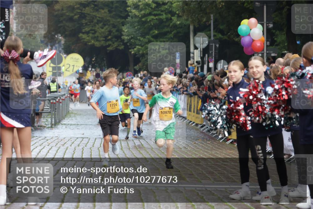 13.09.2026 - Kiel Lauf Yannick Fuchs http://msf.ph/oto/10277673 13.09.2026 08:50:45 Ziel 497, 2125, 2443, 3106, 5792, 9612, 10987, 3167, 3487, 7511, 8786, 10359, 11542, 496, 2343, 5959, 10957, 1710, 2909, 8786, 11542 meine-sportfotos.de