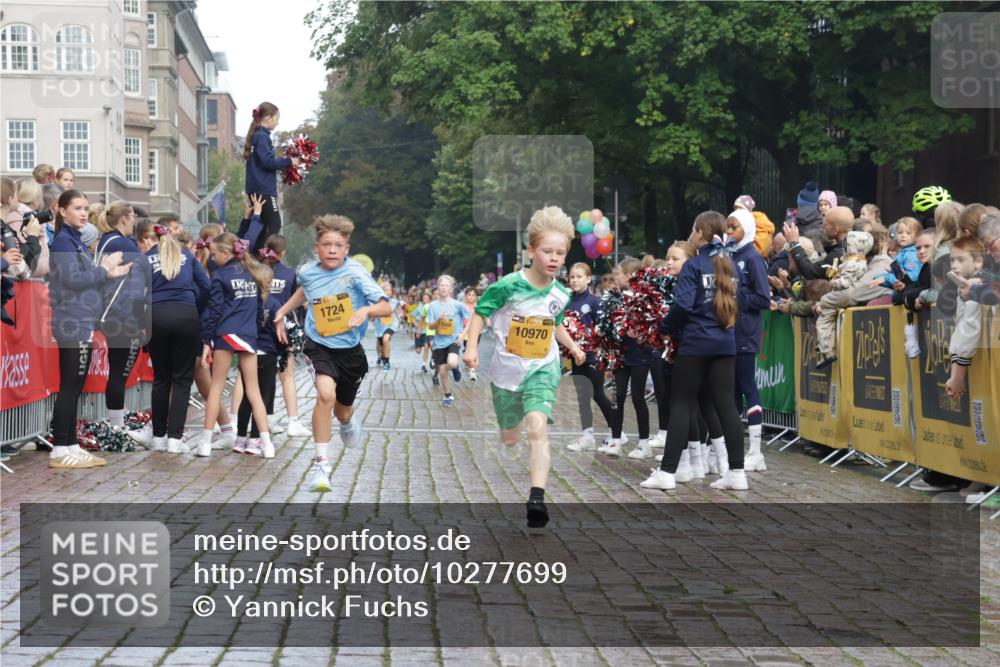 13.09.2026 - Kiel Lauf Yannick Fuchs http://msf.ph/oto/10277699 13.09.2026 08:50:48 Ziel 497, 2125, 3106, 5792, 5959, 9612, 10987, 2443, 3167, 3487, 7511, 10359, 496, 1724, 2343, 10957, 10970, 1710, 2909, 8786, 11542 meine-sportfotos.de