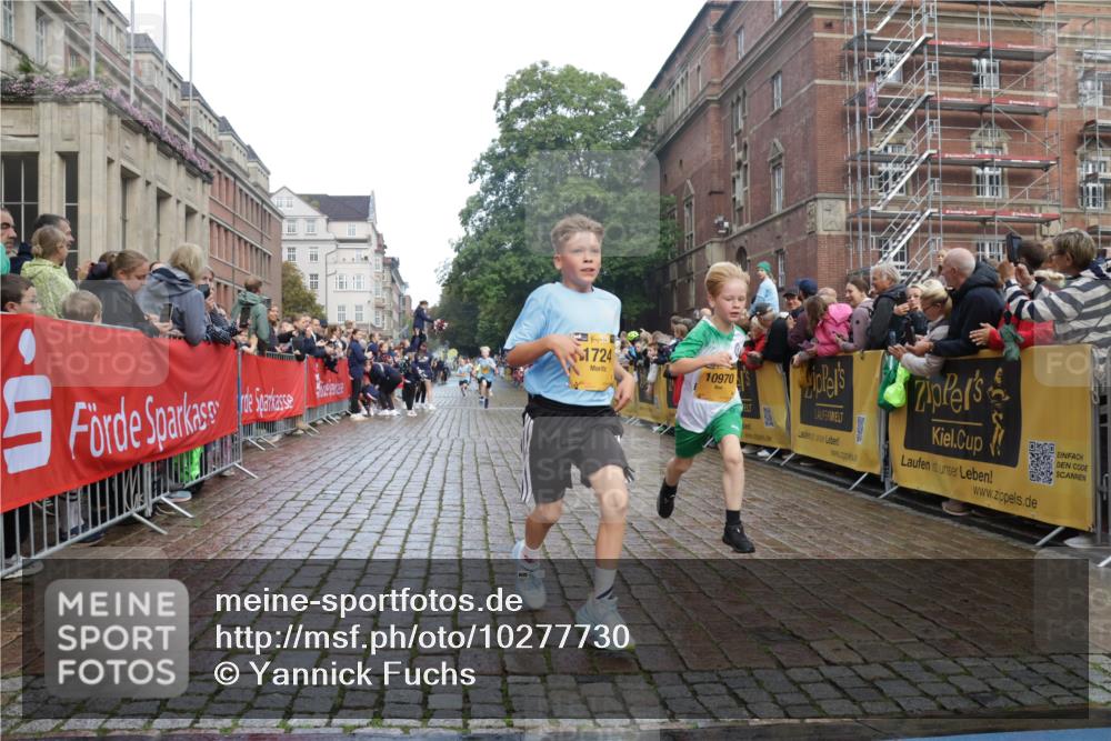 13.09.2026 - Kiel Lauf Yannick Fuchs http://msf.ph/oto/10277730 13.09.2026 08:50:50 Ziel 497, 2125, 3106, 5792, 5959, 9612, 10957, 10987, 2443, 3167, 3487, 7511, 10359, 496, 1724, 2343, 10970, 1710, 3167, 8786, 11542 meine-sportfotos.de