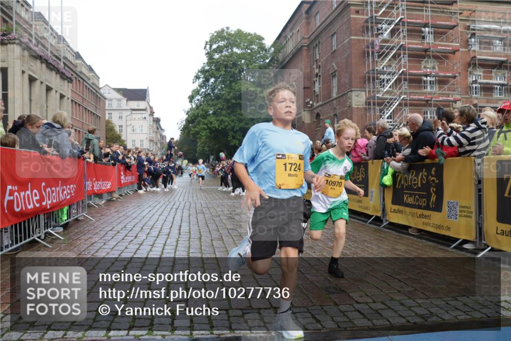 13.09.2026 - Kiel Lauf Yannick Fuchs http://msf.ph/oto/10277736 13.09.2026 08:50:50 Ziel 497, 2125, 3106, 5792, 5959, 9612, 10957, 10987, 2443, 3167, 3487, 7511, 10359, 496, 1724, 2343, 10970, 1710, 3167, 8786, 11542 meine-sportfotos.de