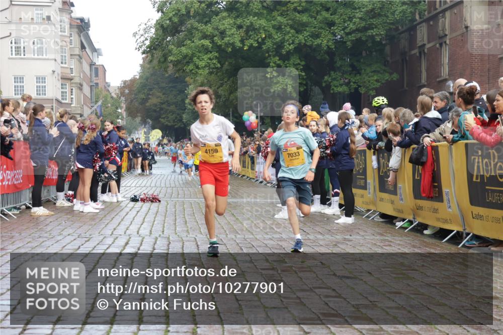 13.09.2026 - Kiel Lauf Yannick Fuchs http://msf.ph/oto/10277901 13.09.2026 08:50:58 Ziel 496, 2343, 5959, 10957, 497, 2125, 2443, 3106, 5792, 7511, 9612, 10359, 10987, 1238, 1724, 4159, 5010, 7033, 10463, 10970, 11688, 3167, 3487 meine-sportfotos.de