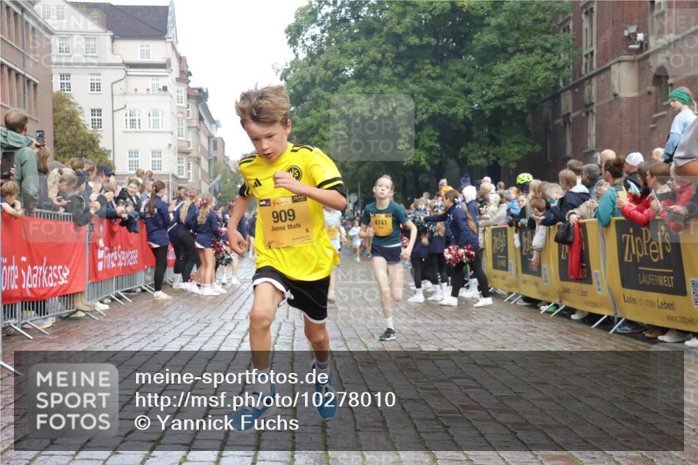 13.09.2026 - Kiel Lauf Yannick Fuchs http://msf.ph/oto/10278010 13.09.2026 08:51:03 Ziel 496, 1724, 2343, 10957, 10970, 497, 2125, 2443, 3106, 5792, 5959, 7511, 9612, 10359, 10987, 909, 1238, 3683, 4159, 4741, 5010, 5211, 7033, 10463, 11688, 3487, 10359 meine-sportfotos.de