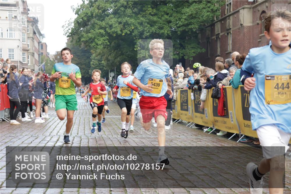 13.09.2026 - Kiel Lauf Yannick Fuchs http://msf.ph/oto/10278157 13.09.2026 08:51:09 Ziel 496, 1238, 1724, 2343, 5010, 10463, 10970, 11688, 496, 497, 2125, 2343, 2443, 3106, 5792, 5959, 9612, 10957, 10987, 444, 909, 3683, 4159, 4741, 5211, 5439, 6699, 7033, 8657, 8883, 9379, 9929, 2443, 7511, 10359 meine-sportfotos.de