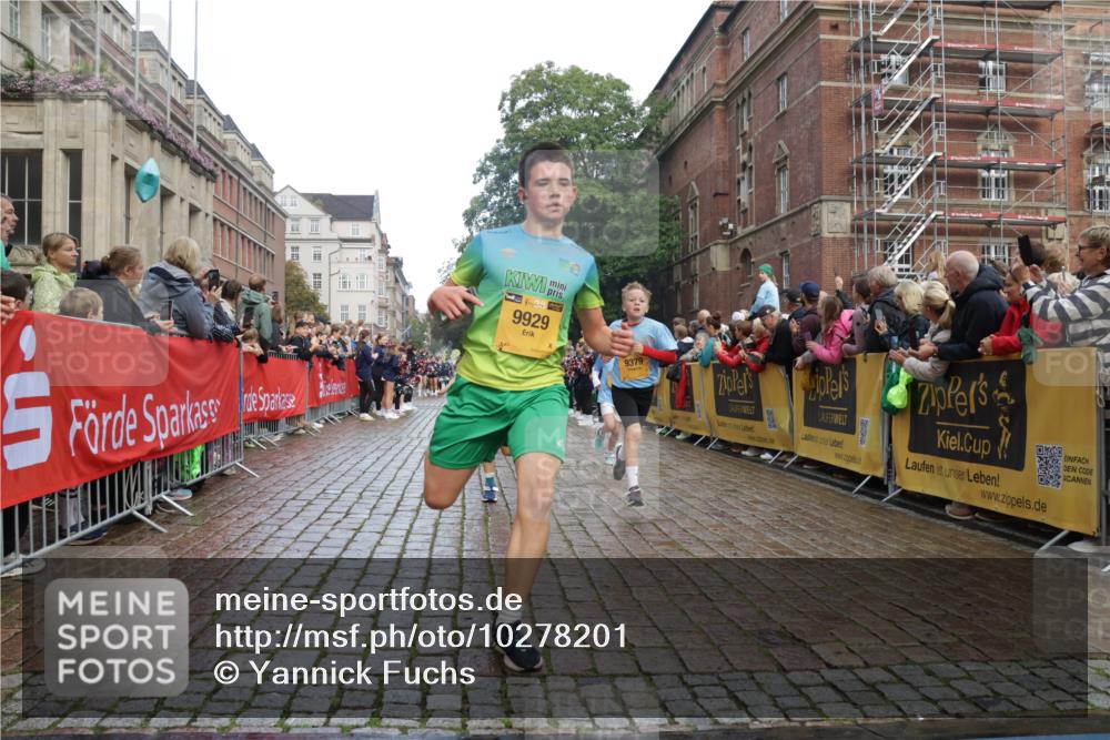 13.09.2026 - Kiel Lauf Yannick Fuchs http://msf.ph/oto/10278201 13.09.2026 08:51:11 Ziel 1238, 1724, 4159, 5010, 7033, 10463, 10970, 11688, 496, 497, 2125, 2343, 2443, 3106, 5792, 5959, 9612, 10957, 10987, 444, 909, 3683, 4741, 5211, 5439, 5906, 6699, 8206, 8657, 8883, 9379, 9929, 2443, 7511, 10359 meine-sportfotos.de