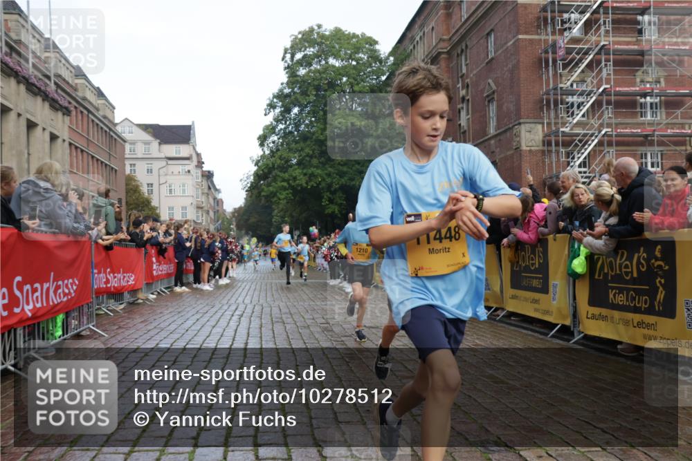 13.09.2026 - Kiel Lauf Yannick Fuchs http://msf.ph/oto/10278512 13.09.2026 08:51:27 Ziel 444, 909, 3683, 4741, 5211, 5439, 5906, 6699, 8206, 8657, 8883, 9379, 9929, 496, 1238, 1724, 2343, 4159, 5010, 5959, 7033, 10463, 10957, 10970, 11688, 1210, 1243, 1572, 3779, 3901, 5130, 5169, 5580, 5793, 5976, 6532, 7521, 8538, 11448, 12467, 497, 2125, 3106, 5959, 9612, 10957, 10987 meine-sportfotos.de