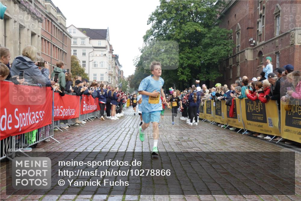 13.09.2026 - Kiel Lauf Yannick Fuchs http://msf.ph/oto/10278866 13.09.2026 08:51:48 Ziel 1210, 1572, 2020, 3779, 3901, 5130, 5169, 5580, 6532, 7171, 7521, 8538, 8543, 8700, 11448, 12102, 12467, 444, 909, 1238, 1243, 3683, 3901, 4159, 4741, 5010, 5130, 5211, 5439, 5793, 5906, 5976, 6699, 7033, 8206, 8657, 8883, 9379, 9929, 2015, 3392, 3538, 3557, 5810, 6205, 6372, 8477, 8736, 10826, 11608, 1238, 1724, 4159, 5010, 7033, 10463, 10970, 11688 meine-sportfotos.de