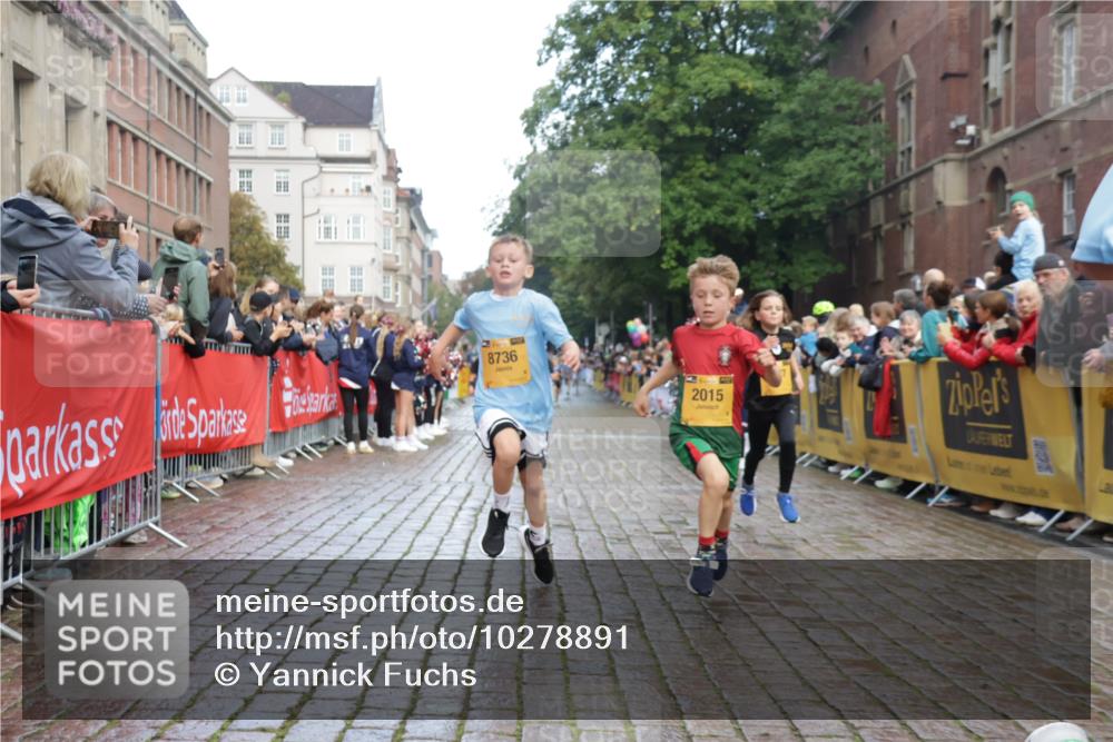 13.09.2026 - Kiel Lauf Yannick Fuchs http://msf.ph/oto/10278891 13.09.2026 08:51:50 Ziel 1210, 1572, 2020, 5169, 5580, 6205, 6532, 7171, 7521, 8543, 8700, 11448, 12102, 12467, 444, 909, 1243, 3683, 3779, 3901, 4159, 4741, 5130, 5211, 5439, 5793, 5906, 5976, 6532, 6699, 7033, 7521, 8206, 8538, 8657, 8883, 9379, 9929, 2015, 3178, 3392, 3538, 3557, 5810, 6372, 8477, 8736, 10826, 11608, 1238, 4159, 5010, 7033, 10463, 11688 meine-sportfotos.de