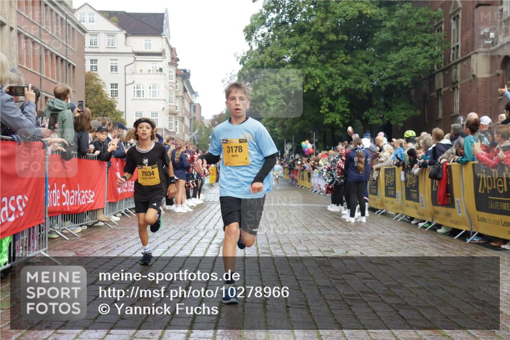 13.09.2026 - Kiel Lauf Yannick Fuchs http://msf.ph/oto/10278966 13.09.2026 08:51:53 Ziel 1210, 1572, 2020, 5169, 5580, 6205, 7171, 8543, 8700, 11448, 12102, 444, 909, 1243, 3683, 3779, 3901, 4741, 5130, 5211, 5439, 5793, 5906, 5976, 6532, 6699, 7521, 8206, 8538, 8657, 8883, 9379, 9929, 11448, 12467, 2015, 3178, 3392, 3538, 3557, 5810, 6372, 7034, 8477, 8736, 10826, 11608, 909, 1238, 3683, 4159, 4741, 5010, 7033, 10463, 11688 meine-sportfotos.de