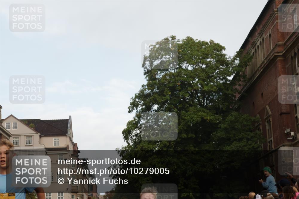 13.09.2026 - Kiel Lauf Yannick Fuchs http://msf.ph/oto/10279005 13.09.2026 08:51:59 Ziel 2020, 3392, 3538, 3557, 5810, 6205, 6372, 7171, 8543, 8700, 11608, 12102, 444, 1210, 1243, 1572, 3779, 3901, 5130, 5169, 5439, 5580, 5793, 5906, 5976, 6532, 6699, 7521, 8206, 8538, 8657, 8883, 9379, 9929, 11448, 12102, 12467, 2015, 3178, 3871, 6937, 7034, 8477, 8736, 10102, 10826, 11752, 444, 909, 3683, 4741, 5211, 5439, 8883, 9929 meine-sportfotos.de