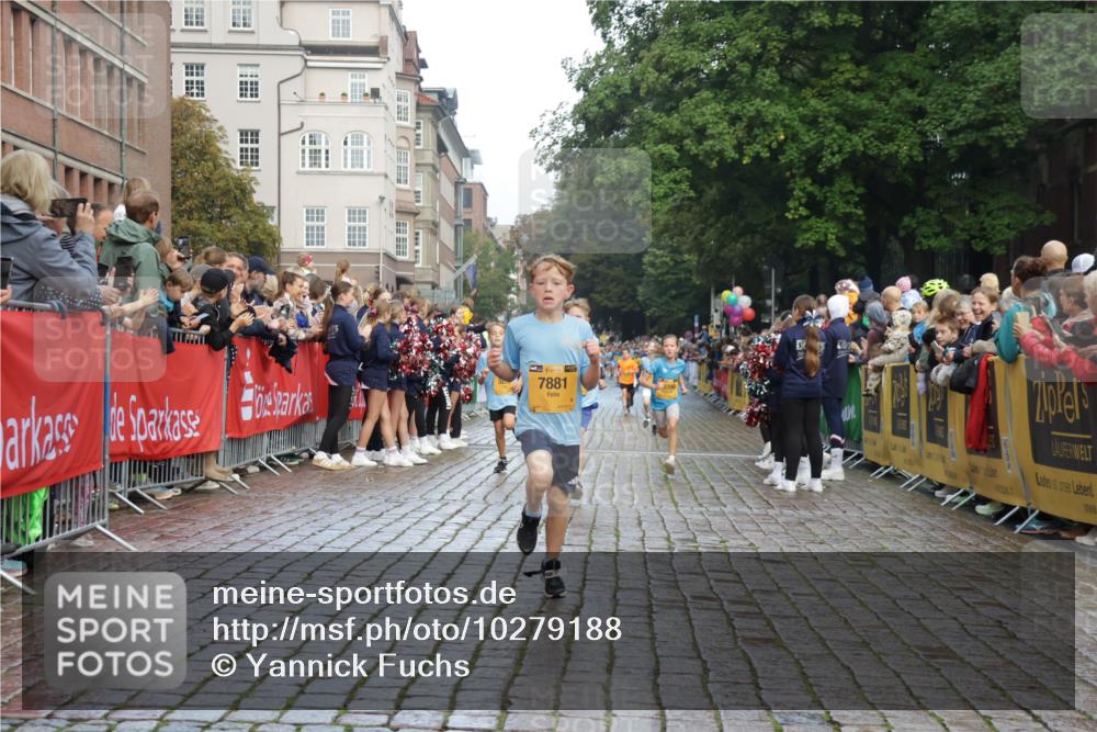13.09.2026 - Kiel Lauf Yannick Fuchs http://msf.ph/oto/10279188 13.09.2026 08:52:11 Ziel 2015, 3178, 3392, 3871, 5810, 6372, 7034, 8477, 8736, 10102, 10826, 11608, 1210, 1572, 2020, 3392, 3538, 3557, 3779, 3901, 5130, 5169, 5580, 5976, 6205, 6532, 7171, 7521, 8538, 8543, 8700, 11448, 12102, 12467, 1647, 1809, 3782, 5075, 6517, 6937, 7881, 9381, 10396, 11752, 1243, 3779, 3901, 5130, 5793, 5906, 5976, 6699, 8206, 8538 meine-sportfotos.de