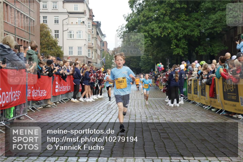 13.09.2026 - Kiel Lauf Yannick Fuchs http://msf.ph/oto/10279194 13.09.2026 08:52:11 Ziel 2015, 3178, 3392, 3871, 5810, 6372, 7034, 8477, 8736, 10102, 10826, 11608, 1210, 1572, 2020, 3392, 3538, 3557, 3779, 3901, 5130, 5169, 5580, 5976, 6205, 6532, 7171, 7521, 8538, 8543, 8700, 11448, 12102, 12467, 1647, 1809, 3782, 5075, 6517, 6937, 7881, 9381, 10396, 11752, 1243, 3779, 3901, 5130, 5793, 5906, 5976, 6699, 8206, 8538 meine-sportfotos.de