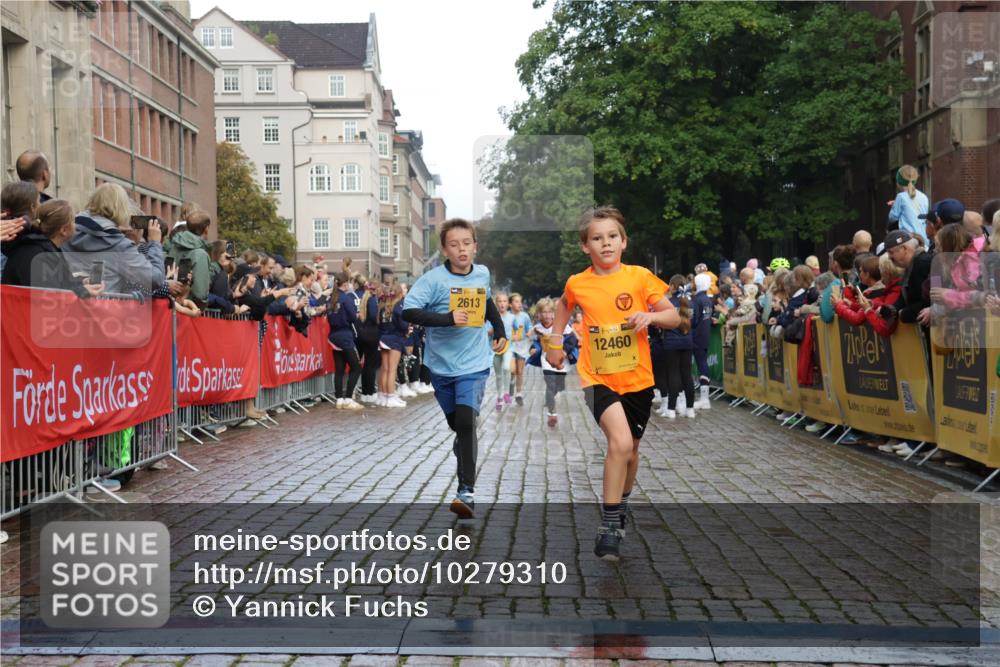 13.09.2026 - Kiel Lauf Yannick Fuchs http://msf.ph/oto/10279310 13.09.2026 08:52:20 Ziel 1647, 1809, 3178, 3871, 6517, 6937, 7034, 9381, 10102, 11752, 1210, 1572, 2015, 2020, 3178, 3392, 3538, 3557, 5169, 5810, 6205, 6372, 7171, 8477, 8543, 8700, 8736, 10826, 11608, 12102, 1799, 2613, 3782, 5075, 7881, 7894, 10396, 10779, 12460, 1210, 1572, 3779, 3901, 5130, 5169, 5580, 6532, 7521, 8538, 11448, 12467 meine-sportfotos.de