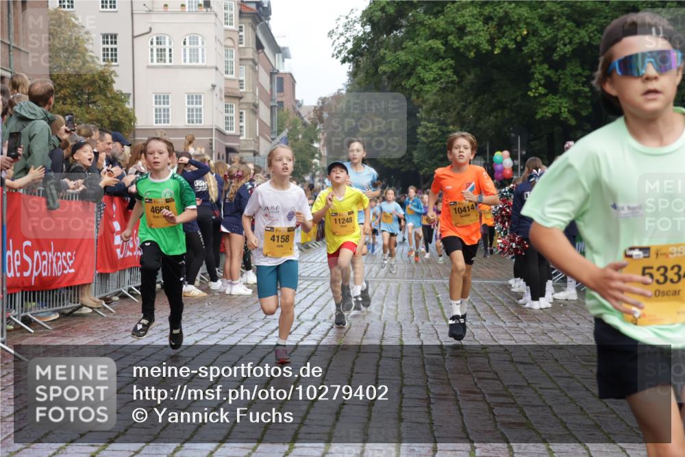 13.09.2026 - Kiel Lauf Yannick Fuchs http://msf.ph/oto/10279402 13.09.2026 08:52:27 Ziel 1647, 1809, 3782, 5075, 6517, 6937, 7881, 9381, 10396, 11752, 2015, 2020, 3178, 3392, 3538, 3557, 3871, 5810, 6205, 6372, 6937, 7034, 7171, 8477, 8736, 10102, 10826, 11608, 11752, 1799, 2613, 4158, 4668, 5121, 5334, 7894, 8745, 10414, 10779, 11248, 12454, 12460, 1210, 1572, 2020, 5169, 6205, 7171, 8543, 8700, 12102 meine-sportfotos.de