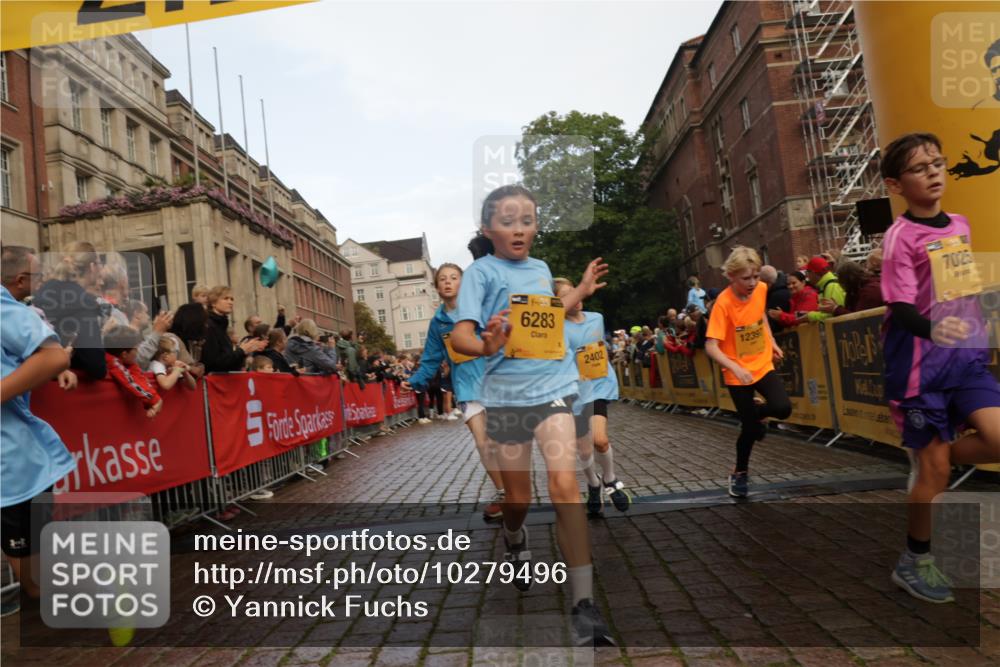 13.09.2026 - Kiel Lauf Yannick Fuchs http://msf.ph/oto/10279496 13.09.2026 08:52:33 Ziel 2613, 3782, 5075, 6517, 7881, 10396, 10779, 12460, 1647, 1809, 2015, 3178, 3392, 3538, 3557, 3871, 5810, 6372, 6937, 7034, 8477, 8736, 9381, 10102, 10826, 11608, 11752, 1799, 2402, 2609, 4158, 4668, 5121, 5147, 5334, 5405, 6210, 6283, 7025, 7423, 7611, 7894, 8745, 10414, 10991, 11248, 12397, 12454, 12488, 2020, 3392, 3538, 3557, 6205, 7171, 8543, 8700 meine-sportfotos.de