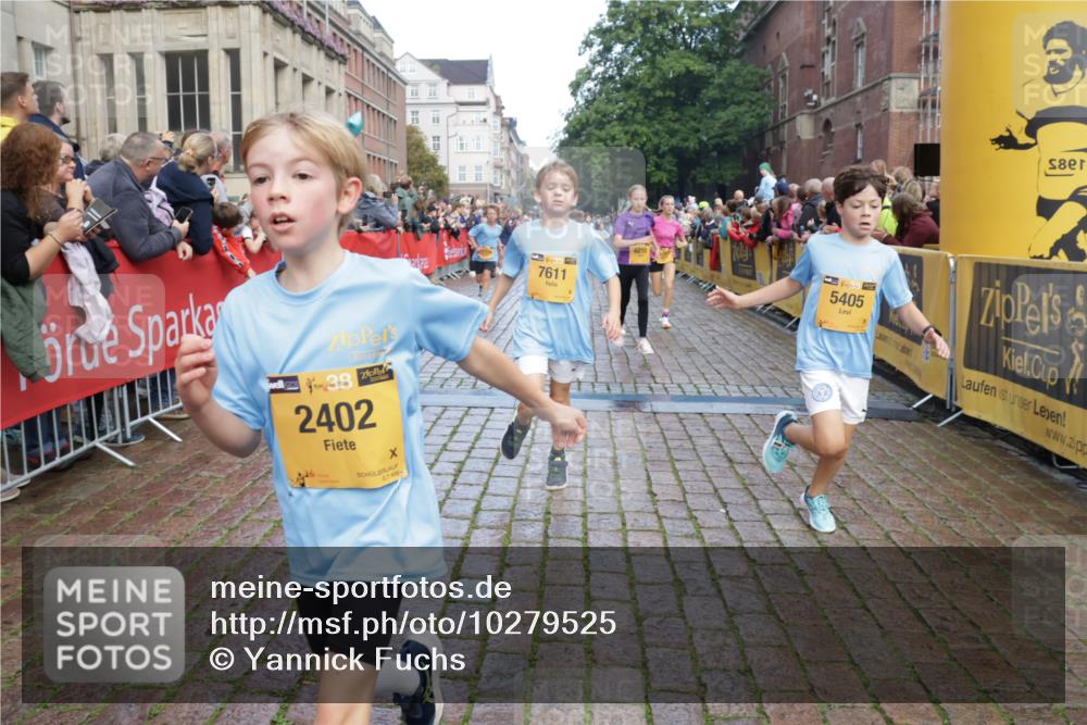 13.09.2026 - Kiel Lauf Yannick Fuchs http://msf.ph/oto/10279525 13.09.2026 08:52:35 Ziel 1799, 2613, 3782, 5075, 7881, 7894, 10396, 10779, 12460, 1647, 1809, 2015, 3178, 3392, 3538, 3557, 3871, 5810, 6372, 6517, 6937, 7034, 8477, 8736, 9381, 10102, 10826, 11608, 11752, 2402, 2609, 4158, 4668, 5121, 5147, 5334, 5405, 6210, 6283, 7025, 7423, 7611, 8745, 10024, 10414, 10991, 11248, 12397, 12454, 12488, 3392, 3538, 3557, 5810, 6205, 6372, 7171 meine-sportfotos.de