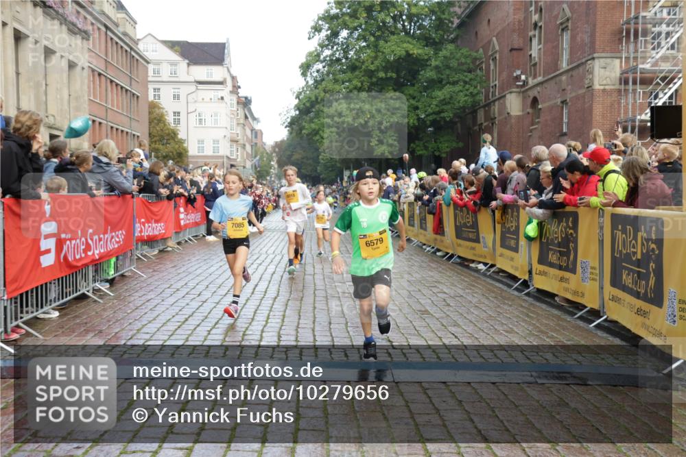 13.09.2026 - Kiel Lauf Yannick Fuchs http://msf.ph/oto/10279656 13.09.2026 08:52:46 Ziel 1799, 2402, 2609, 2613, 4158, 4668, 5121, 5334, 5405, 6210, 6283, 7025, 7423, 7894, 8745, 10414, 11248, 12397, 12454, 12460, 1647, 1809, 3782, 3871, 5075, 6517, 6937, 7034, 7881, 9381, 10102, 10396, 10779, 11752, 12460, 237, 1263, 4756, 5147, 5149, 5373, 6579, 7085, 7611, 8018, 8510, 10024, 10627, 10991, 11706, 12488, 2015, 3178, 7034, 8477, 8736, 10826, 11608 meine-sportfotos.de