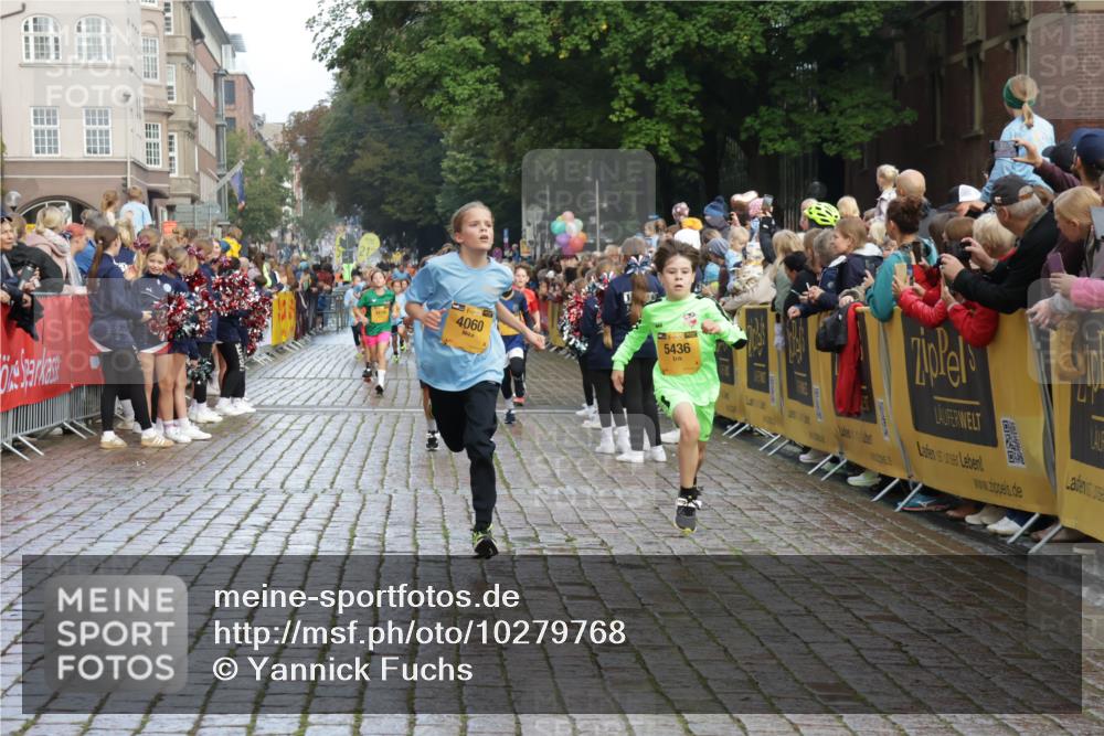 13.09.2026 - Kiel Lauf Yannick Fuchs http://msf.ph/oto/10279768 13.09.2026 08:52:54 Ziel 237, 1263, 2402, 2609, 4158, 4668, 5147, 5149, 5373, 5405, 6210, 6283, 7025, 7423, 7611, 10024, 10414, 10627, 10991, 11248, 11706, 12397, 12454, 12488, 1647, 1799, 1809, 2613, 3782, 5075, 5121, 5334, 6517, 7881, 7894, 8745, 9381, 10396, 10779, 12460, 4060, 4756, 5342, 5436, 6579, 7085, 8018, 8510, 8601, 10390, 1647, 1809, 3871, 6937, 9381, 10102, 11752 meine-sportfotos.de
