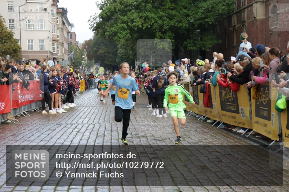 13.09.2026 - Kiel Lauf Yannick Fuchs http://msf.ph/oto/10279772 13.09.2026 08:52:55 Ziel 237, 1263, 2402, 2609, 4158, 4668, 5147, 5149, 5373, 5405, 6210, 6283, 7025, 7423, 7611, 10024, 10414, 10627, 10991, 11248, 11706, 12397, 12454, 12488, 1647, 1799, 1809, 2613, 3782, 4158, 4668, 5075, 5121, 5334, 6517, 7881, 7894, 8745, 9381, 10396, 10779, 12460, 2985, 3316, 4060, 4756, 5342, 5436, 6579, 7085, 8018, 8510, 8601, 10390, 1647, 1809, 3871, 6937, 9381, 10102, 11752 meine-sportfotos.de