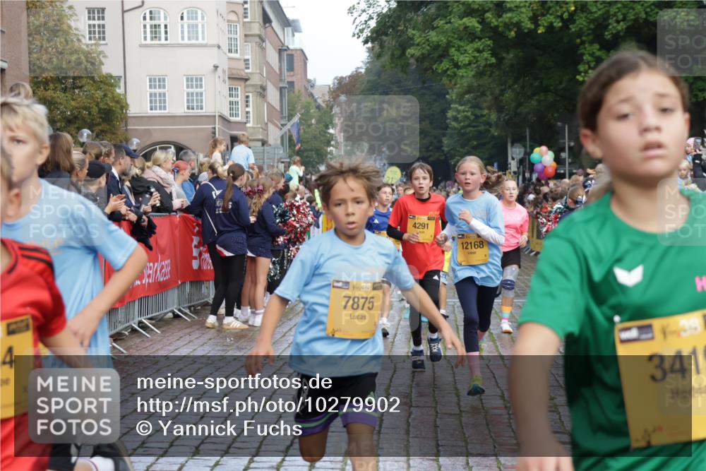 13.09.2026 - Kiel Lauf Yannick Fuchs http://msf.ph/oto/10279902 13.09.2026 08:53:04 Ziel 237, 1263, 4756, 5149, 5342, 5373, 6579, 7085, 8018, 8510, 8601, 10024, 10627, 11706, 1799, 2402, 2609, 2613, 3782, 4158, 4668, 5075, 5121, 5147, 5334, 5405, 6210, 6283, 7025, 7423, 7611, 7894, 8745, 10024, 10396, 10414, 10779, 10991, 11248, 12397, 12454, 12460, 12488, 347, 1919, 2570, 2743, 2985, 3316, 3419, 4060, 4291, 5284, 5436, 6103, 7170, 7875, 8095, 8541, 8819, 8947, 10390, 12168, 3782, 5075, 6517, 7881, 9381 meine-sportfotos.de