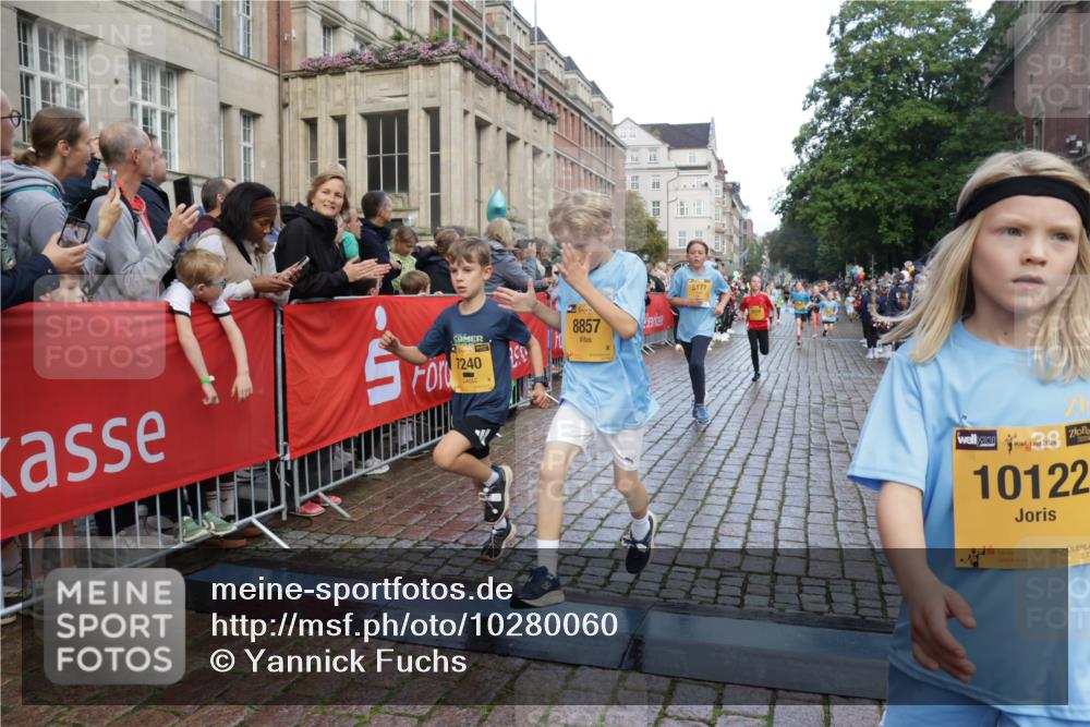 13.09.2026 - Kiel Lauf Yannick Fuchs http://msf.ph/oto/10280060 13.09.2026 08:53:14 Ziel 1919, 2985, 3316, 3419, 4060, 4756, 5342, 5436, 6103, 7170, 8018, 8510, 8541, 8601, 8819, 10390, 237, 1263, 1799, 2402, 2609, 4158, 4668, 5121, 5147, 5149, 5334, 5373, 5405, 6210, 6283, 6579, 7025, 7085, 7423, 7611, 7894, 8018, 8510, 8745, 10024, 10414, 10627, 10991, 11248, 11706, 12397, 12454, 12488, 347, 1159, 2016, 2570, 2614, 2743, 3210, 3328, 4291, 5177, 5284, 5344, 5455, 6846, 6894, 6979, 7240, 7635, 7875, 8095, 8857, 8947, 9410, 10122, 11455, 12168, 2613 meine-sportfotos.de