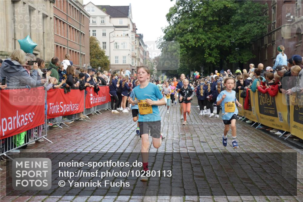 13.09.2026 - Kiel Lauf Yannick Fuchs http://msf.ph/oto/10280113 13.09.2026 08:53:17 Ziel 1919, 2743, 2985, 3316, 3419, 4060, 5284, 5342, 5436, 6103, 7170, 7875, 8095, 8541, 8601, 8819, 10390, 12168, 237, 1263, 2402, 2609, 4158, 4668, 4756, 5147, 5149, 5334, 5373, 5405, 6210, 6283, 6579, 7025, 7085, 7423, 7611, 8018, 8510, 10024, 10414, 10627, 10991, 11248, 11706, 12397, 12454, 12488, 347, 1159, 2016, 2570, 2614, 3210, 3328, 4291, 5177, 5344, 5455, 6004, 6846, 6894, 6979, 7240, 7635, 8525, 8857, 8947, 9410, 10122, 11455, 2613 meine-sportfotos.de