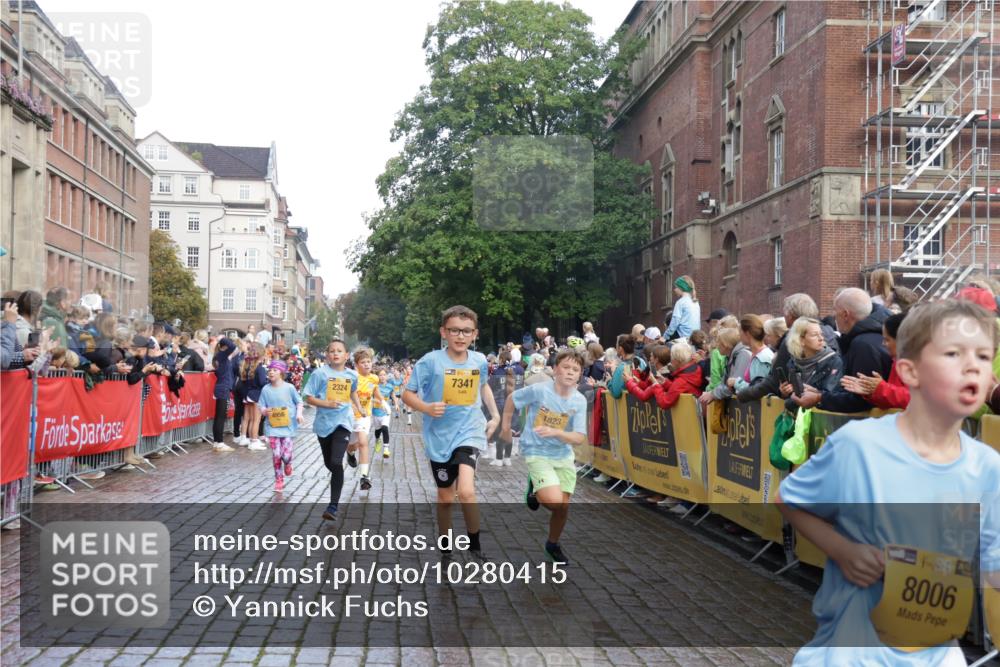 13.09.2026 - Kiel Lauf Yannick Fuchs http://msf.ph/oto/10280415 13.09.2026 08:53:39 Ziel 888, 1149, 1159, 1332, 2016, 5120, 5177, 5455, 6004, 6702, 7240, 8024, 8525, 8671, 8857, 8968, 9816, 10122, 10997, 11185, 11593, 11830, 12548, 12828, 347, 1919, 2570, 2614, 2743, 2985, 3210, 3316, 3328, 3419, 4060, 4291, 4756, 5284, 5342, 5344, 5436, 6103, 6846, 6894, 6979, 7170, 7635, 7875, 8018, 8095, 8510, 8541, 8601, 8819, 8947, 9410, 10122, 10390, 11185, 11455, 12168, 120, 193, 258, 262, 1529, 1823, 2141, 2447, 3234, 4607, 4791, 5432, 6267, 6628 meine-sportfotos.de