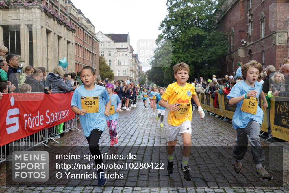 13.09.2026 - Kiel Lauf Yannick Fuchs http://msf.ph/oto/10280422 13.09.2026 08:53:41 Ziel 888, 1149, 1332, 2016, 2447, 5120, 5177, 5455, 6004, 6702, 8024, 8525, 8671, 8968, 9816, 10997, 11170, 11593, 11830, 12511, 12548, 12828, 347, 1159, 1919, 2570, 2614, 2743, 2985, 3210, 3316, 3328, 3419, 4060, 4291, 5177, 5284, 5342, 5344, 5436, 6103, 6846, 6894, 6979, 7170, 7240, 7635, 7875, 8095, 8541, 8601, 8819, 8857, 8947, 9410, 10122, 10390, 11185, 11455, 12168, 120, 193, 258, 262, 1529, 1823, 2141, 3234, 4607, 4791, 5432, 6267, 6628, 5342, 8601 meine-sportfotos.de
