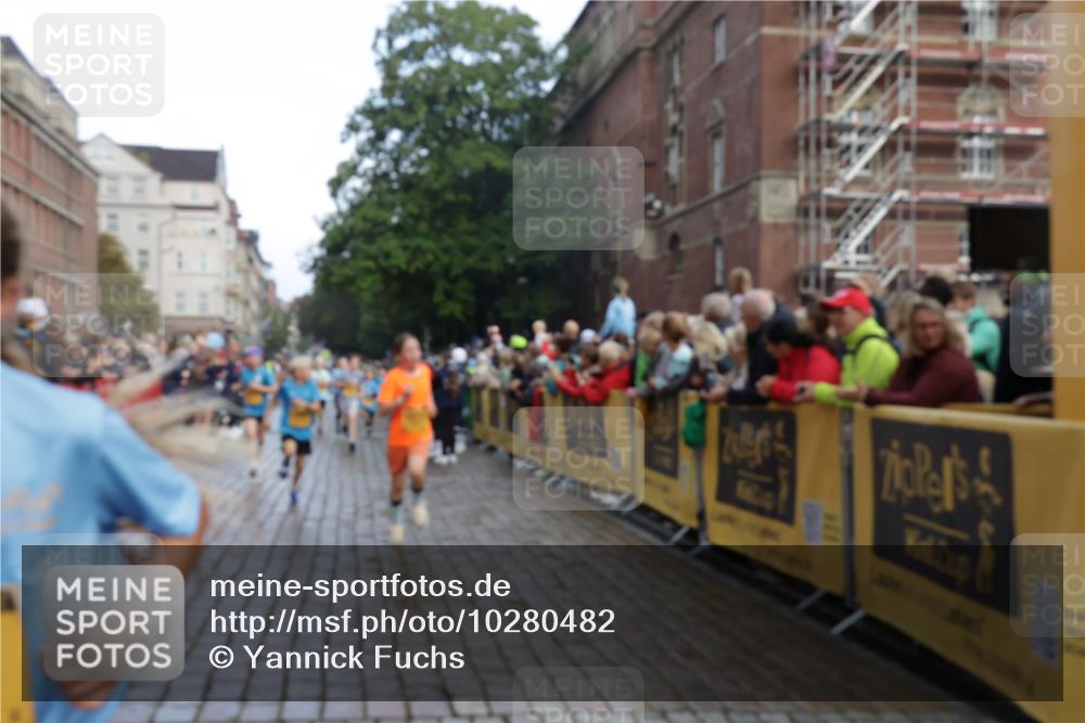 13.09.2026 - Kiel Lauf Yannick Fuchs http://msf.ph/oto/10280482 13.09.2026 08:53:45 Ziel 888, 1149, 1332, 2447, 3234, 4607, 5120, 6004, 6267, 6628, 6702, 8024, 8525, 8671, 8968, 9266, 9816, 10997, 11170, 11593, 12511, 12548, 12828, 347, 1159, 1919, 2016, 2570, 2614, 2743, 2985, 3210, 3316, 3328, 3419, 4060, 4291, 5177, 5284, 5344, 5436, 5455, 6103, 6846, 6894, 6979, 7170, 7240, 7635, 7875, 8095, 8541, 8819, 8857, 8947, 9410, 10122, 10390, 11185, 11455, 11830, 12168, 120, 193, 258, 262, 1529, 1823, 2141, 4791, 5432, 5342, 8601 meine-sportfotos.de